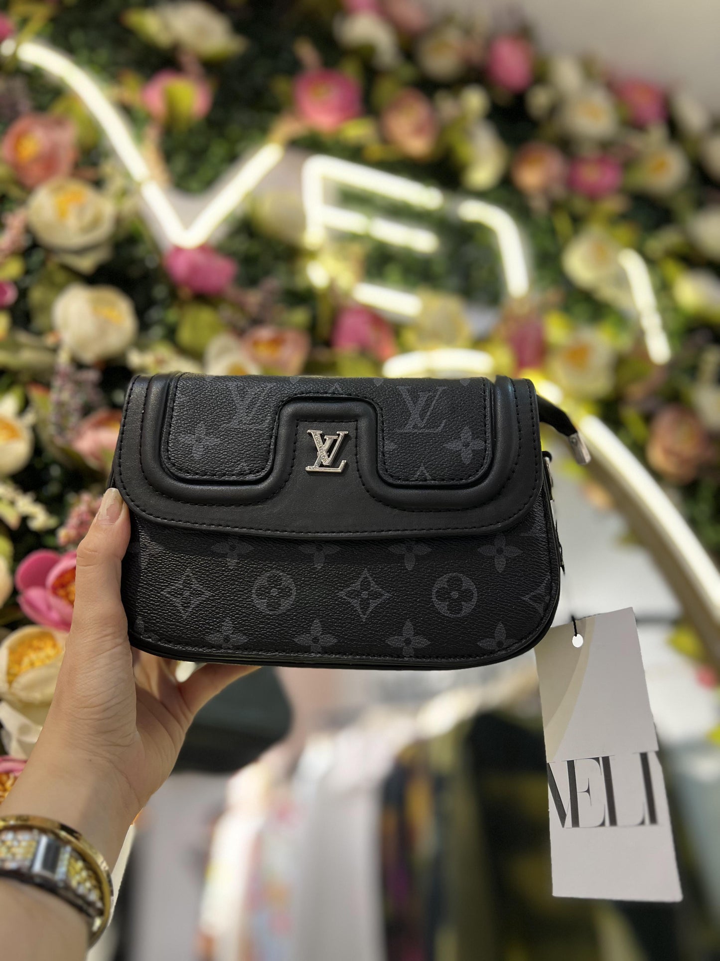 Yo- LV black bag