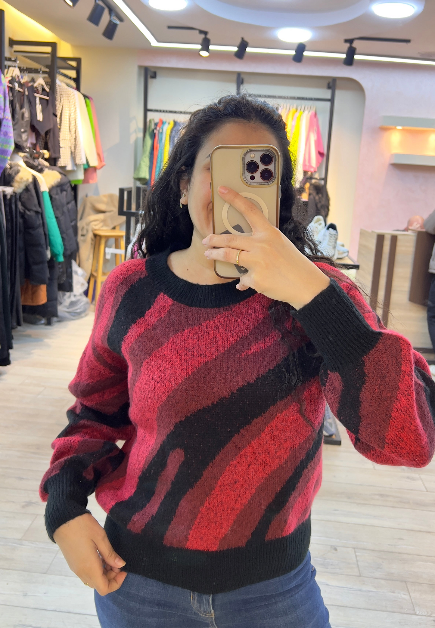 BS- w stk pullover col2-17