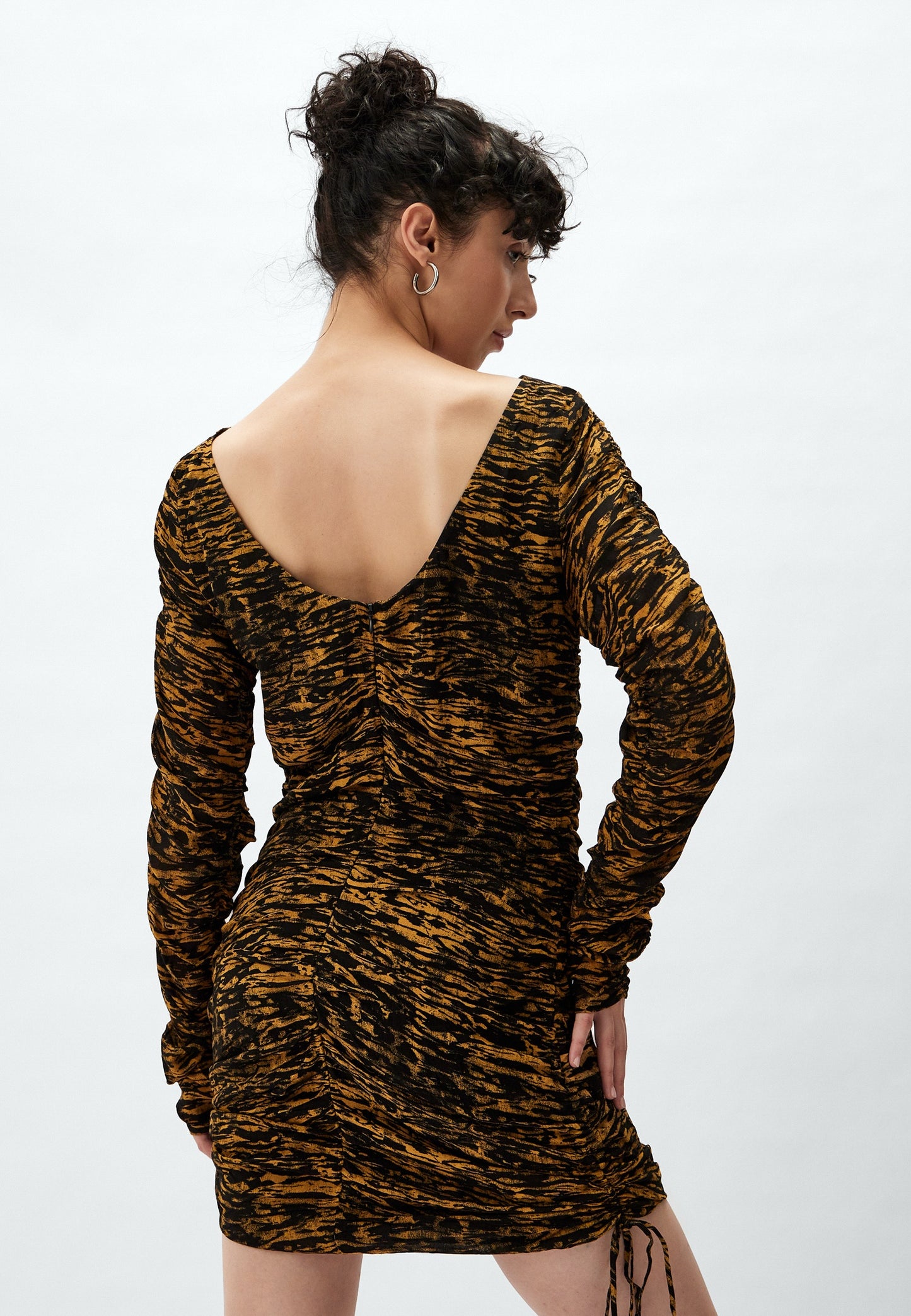 HM- S stk dress col2-5