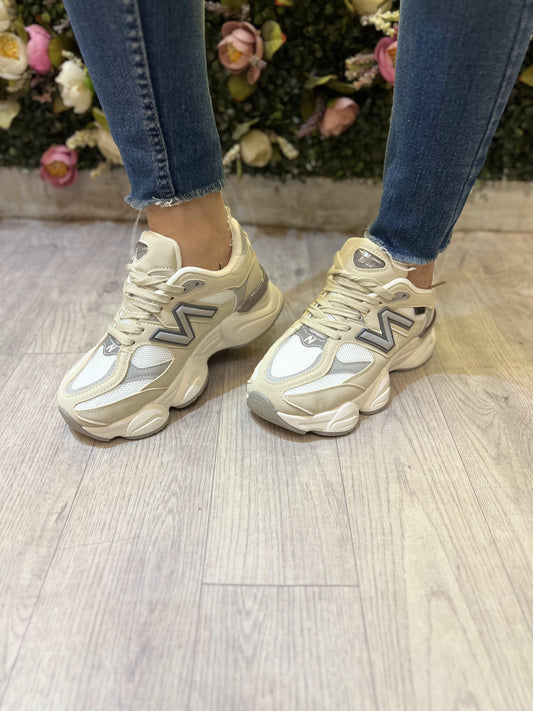 NB Shoes Biege