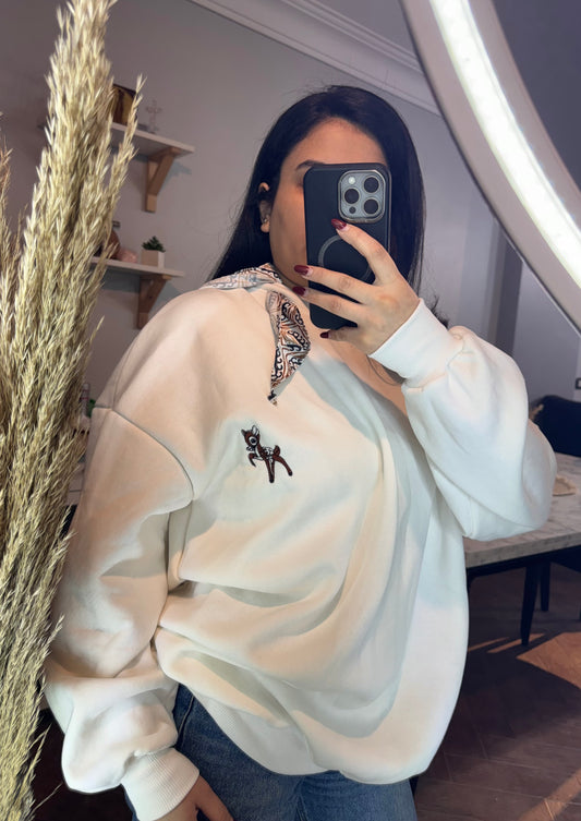 Sweatshirt With scarf L-1