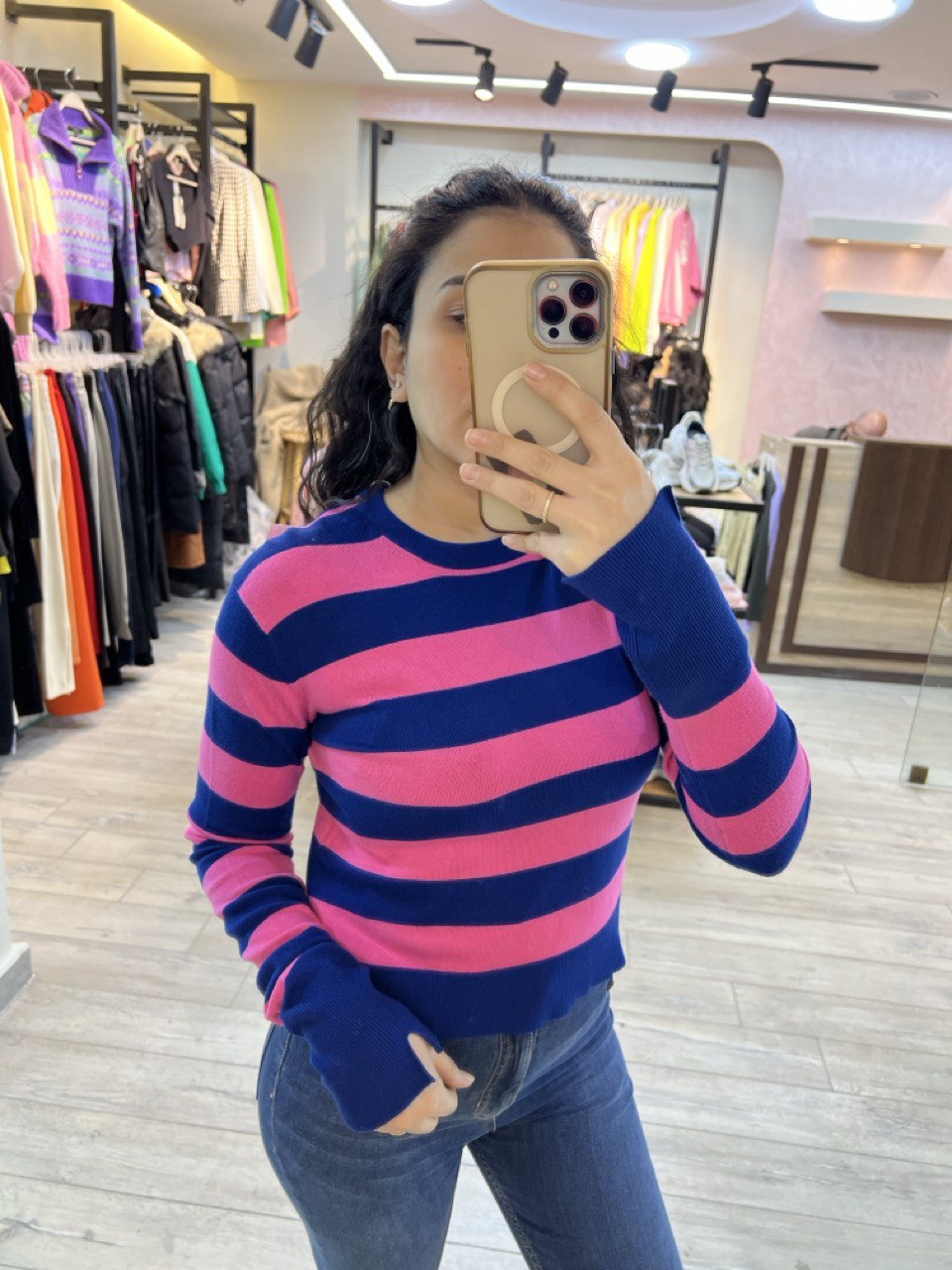 BS- w stk pullover col2-20